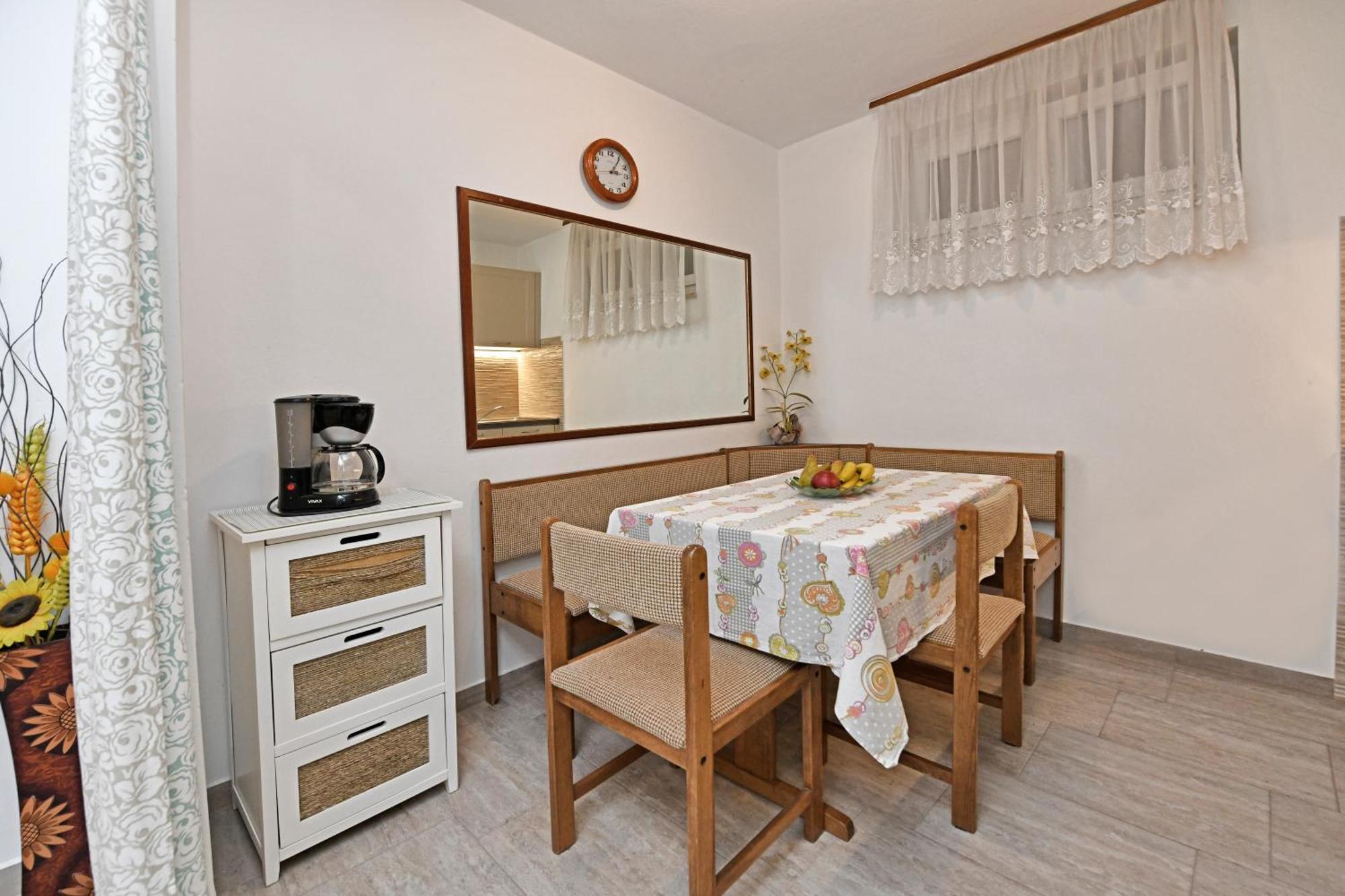 Apartment Slavica Vrvari Porec Room photo