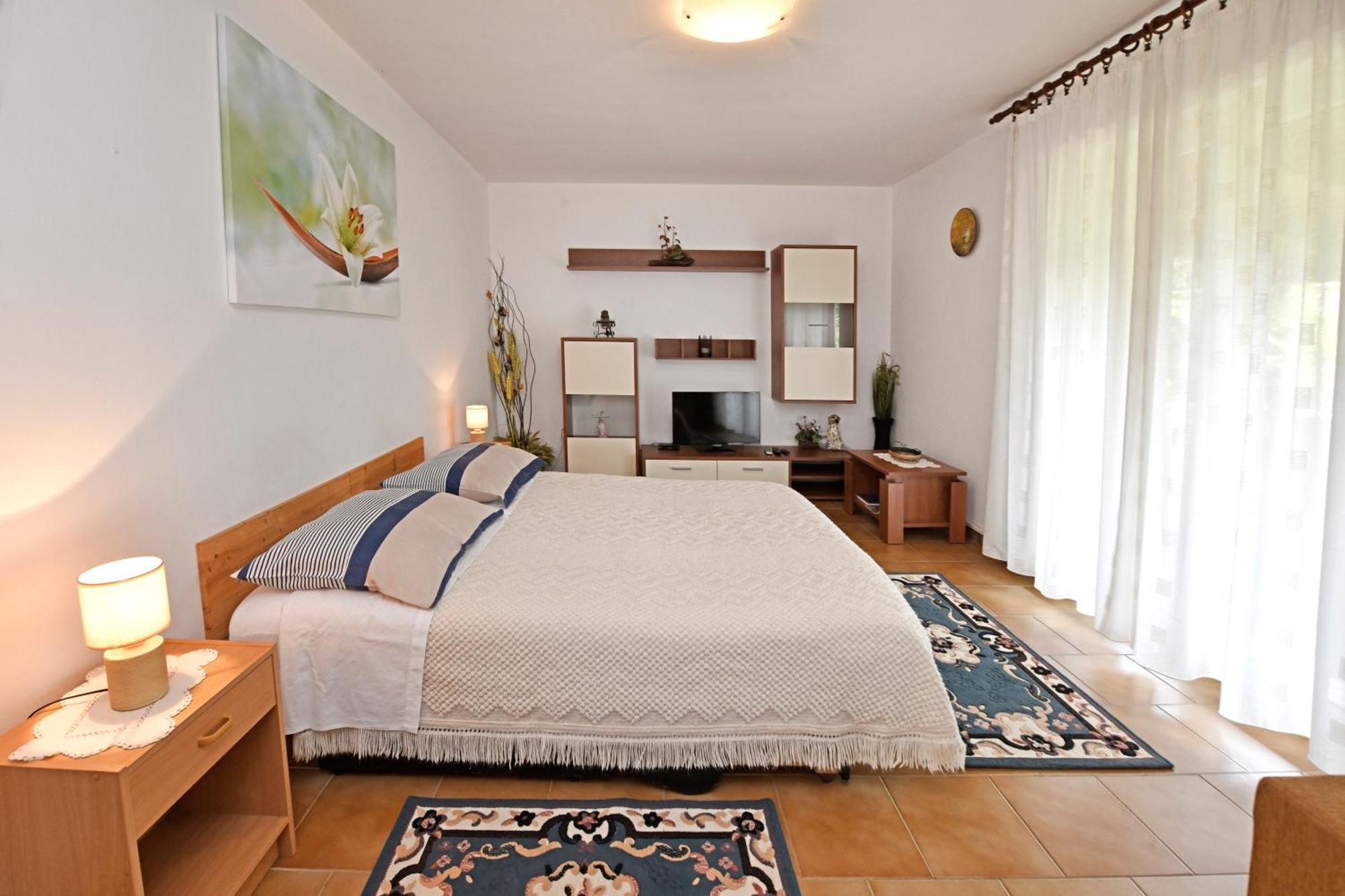 Apartment Slavica Vrvari Porec Room photo