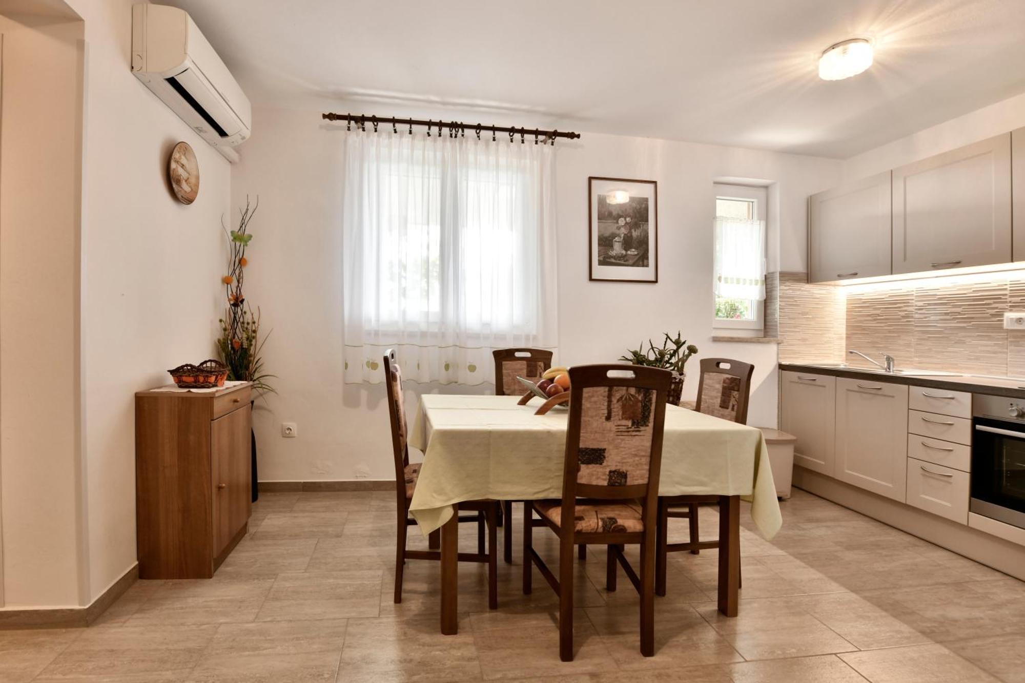 Apartment Slavica Vrvari Porec Room photo